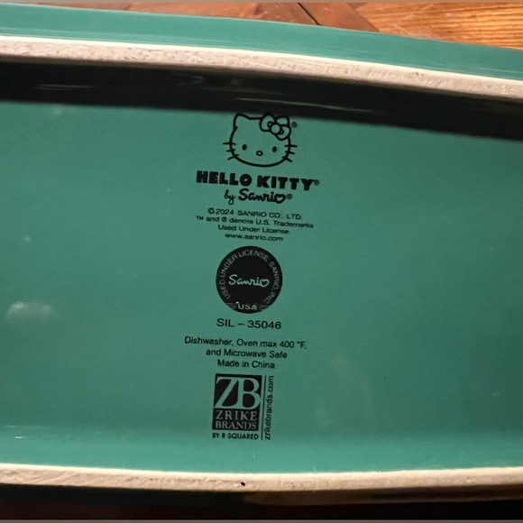 Sanrio Hello Kitty Christmas Green Snowman Ceramic Loaf Pan / Baking Dish - Picture 12 of 12